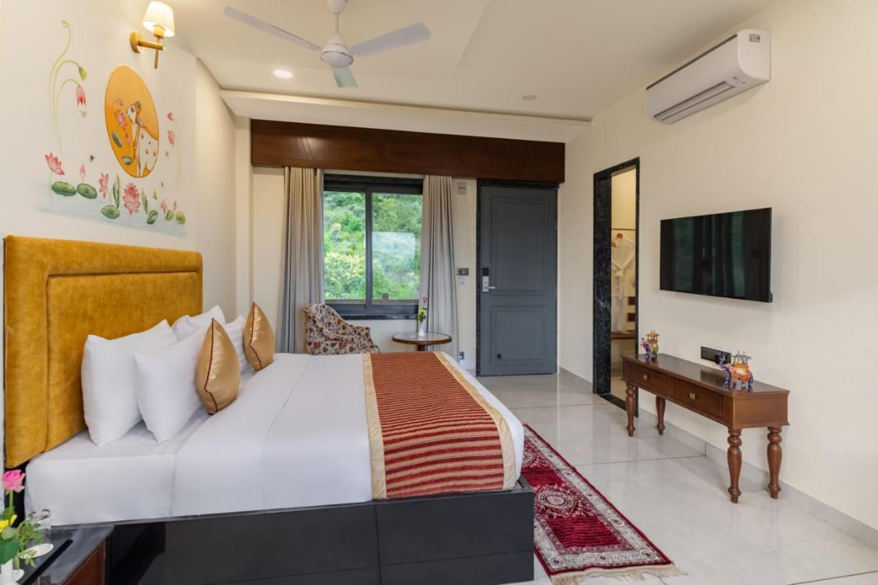 Hotel Traavista Aravali Mahal Udaipur Esterno foto
